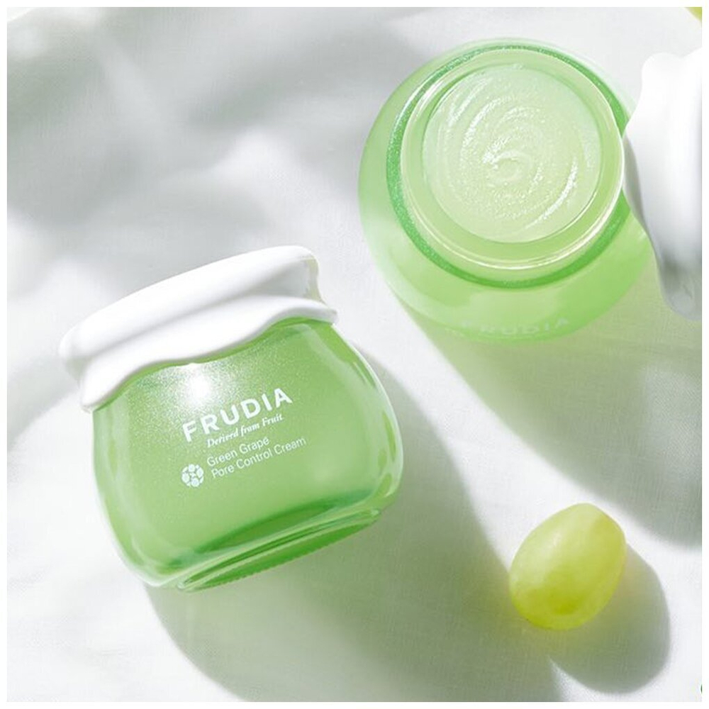 Frudia Себорегулирующий крем с виноградом Green Grape Pore Control Cream Mini 10 мл.