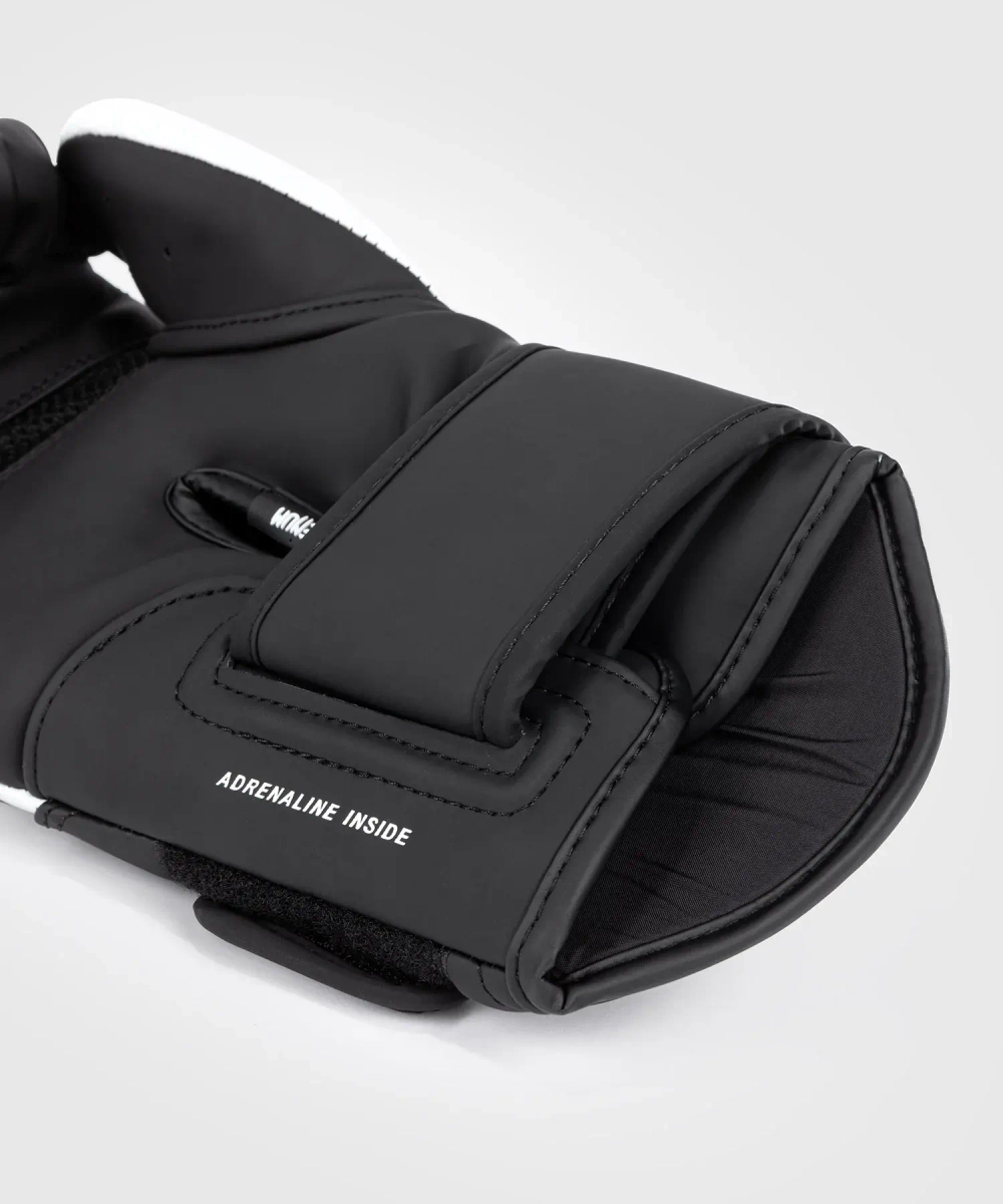 Боксерские перчатки Venum Challenger 4.0 Black/White