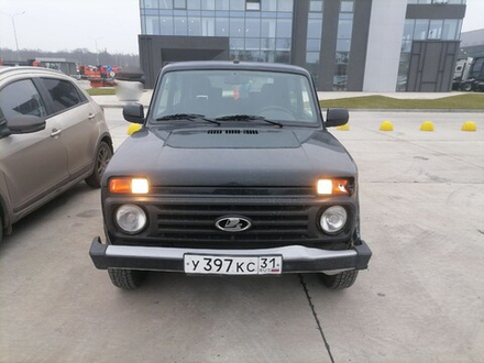 LADA 4X4 Luxe 1.7 5MT