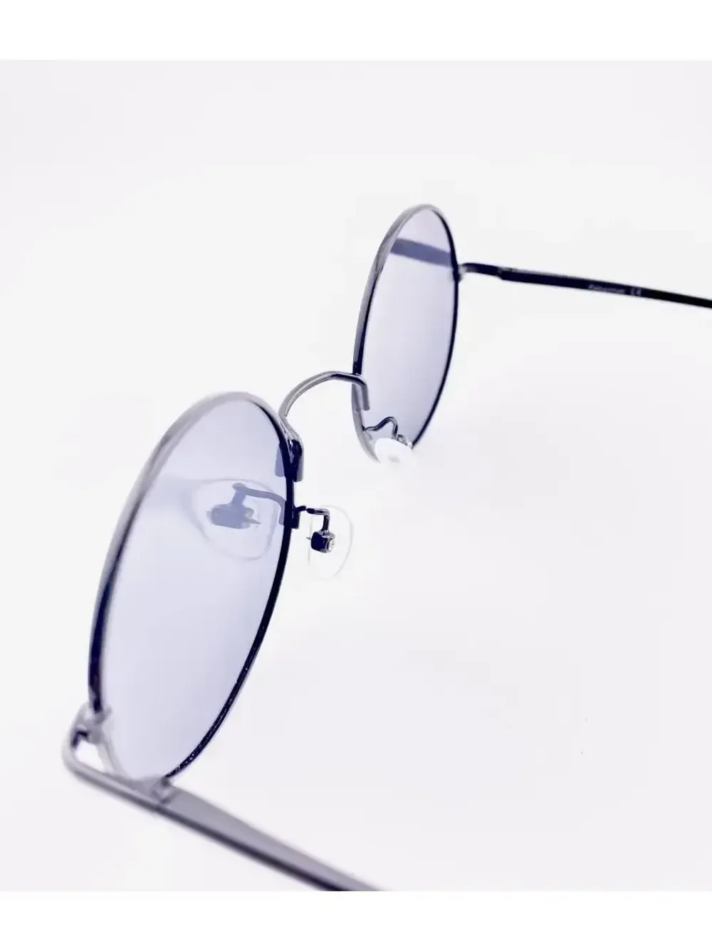 Солнцезащитные очки с поляризацией