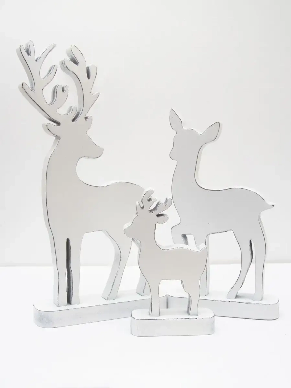 Новогодние декор. Набор из трех оленей 31см, 24см, 16см