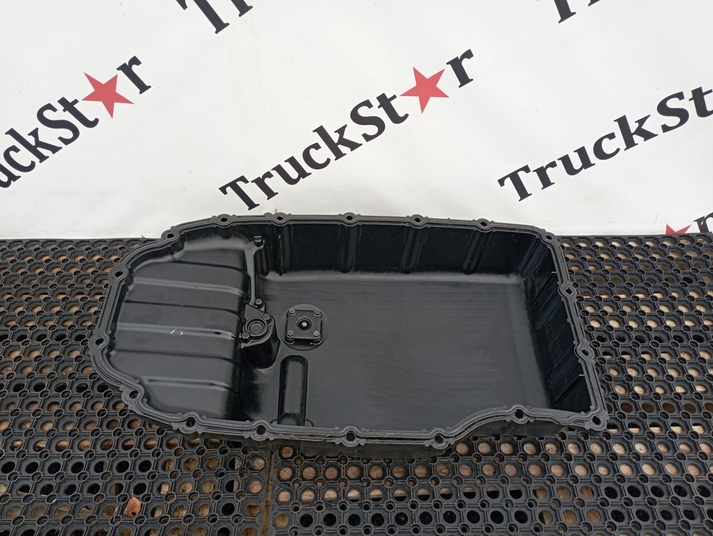 Поддон масляный двигателя