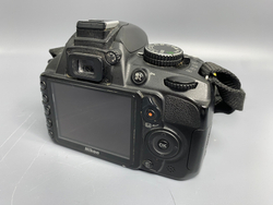 Nikon D3100 32.300 кадров