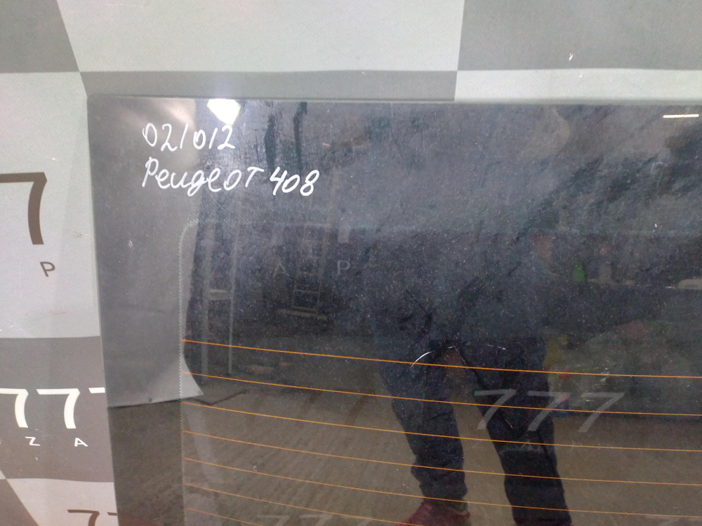 Стекло заднее Peugeot 408 12-22 Б/У Оригинал 9676485680