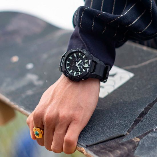 Наручные часы Casio G-Shock GBA-950-1AER