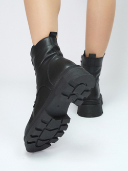 Ботинки женские зимние