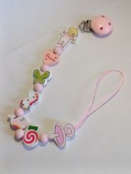 Əmzik asılqanı -qız