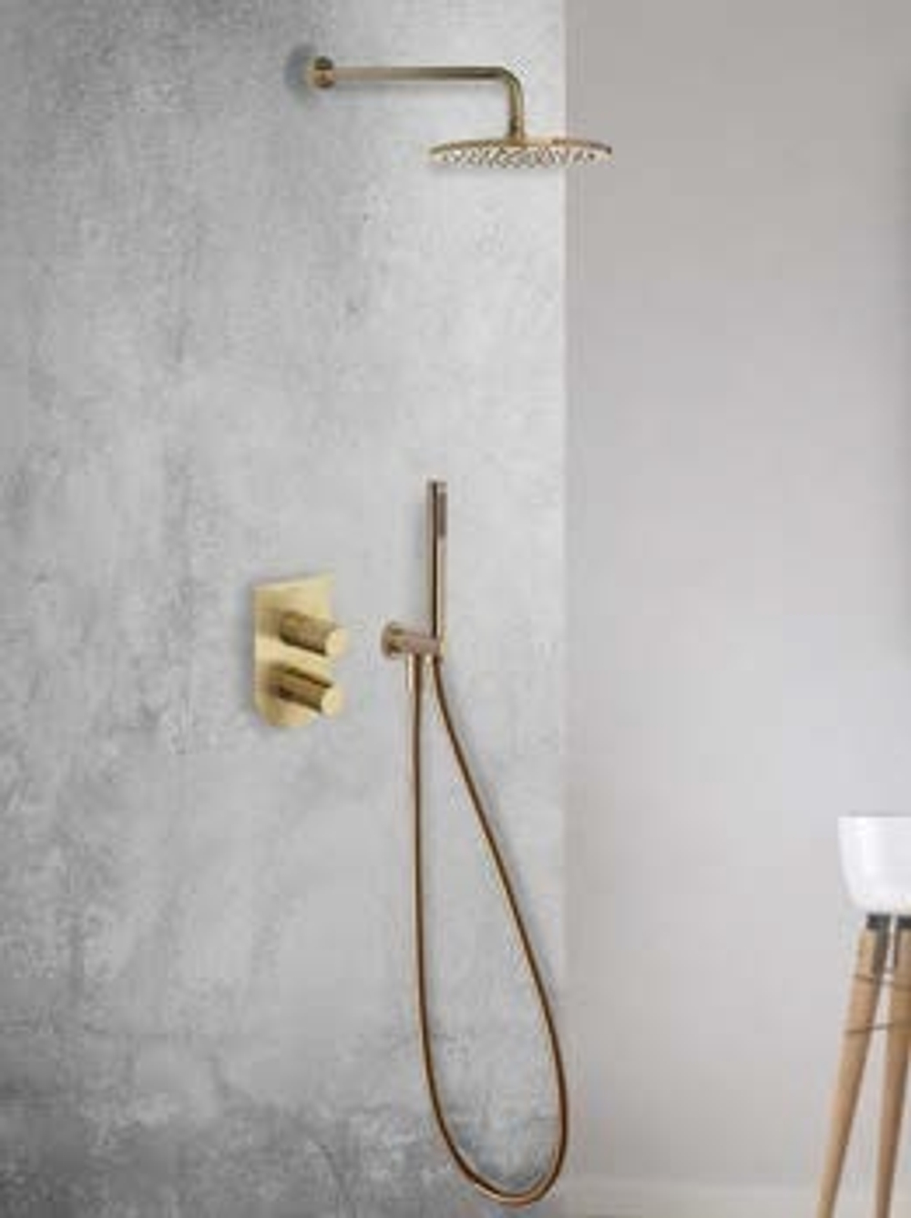 Душевая лейка прямоугольная 1 режим латунь 4716MROC золотой