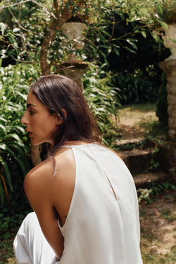 ZARA ТОП С ГОРЛОВИНОЙ ХАЛТЕР И ОТДЕЛКОЙ КРЮЧКОМ, БЕЛЫЙ