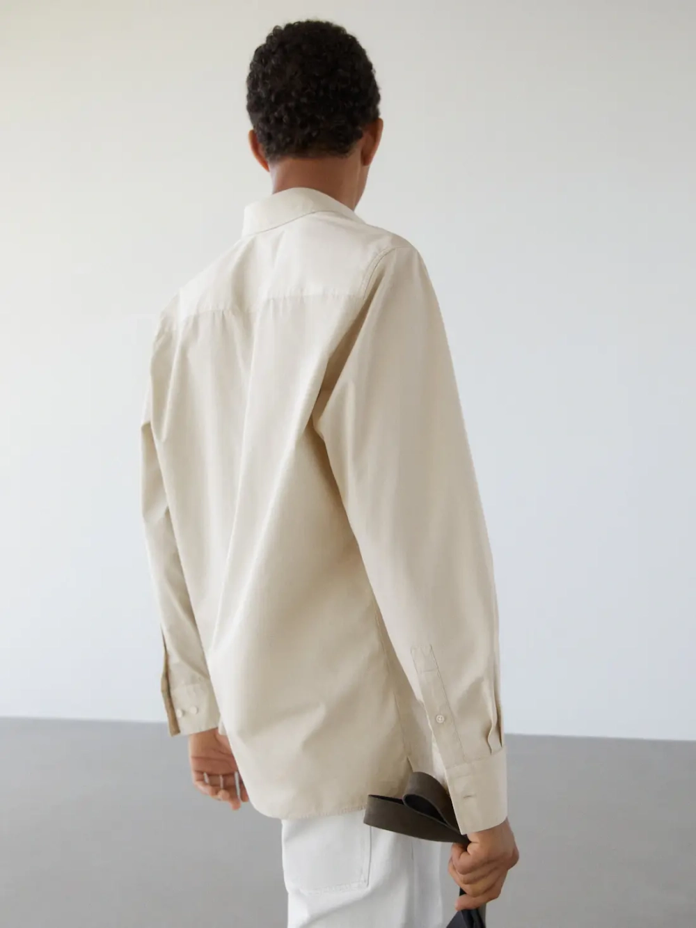 Massimo Dutti Рубашка из 100% хлопкового поплина с карманом, бежевый