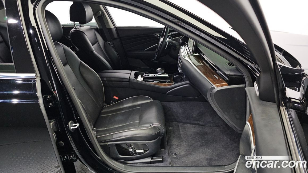 Kia The K9 (Quoris/K900) 3.8 GDI (12.2019)