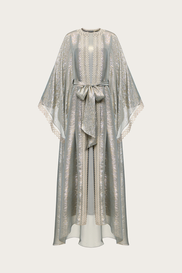 КЕЙП ИЗ ШЕЛКОВОГО ШИФОНА И КРУЖЕВА С ЛЮРЕКСНОЙ НИТЬЮ