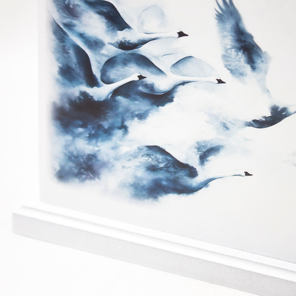 Урна для праха "Реквием L" с печатью Лебеди