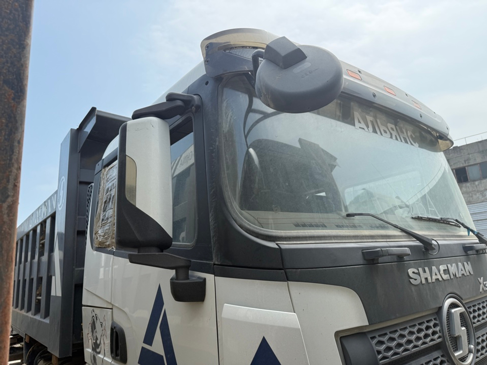 Shacman (Shaanxi) SX* 6x4 Самосвал SX32586T384 (Дизельный, 11,6 л, 430 л.с., МТ)