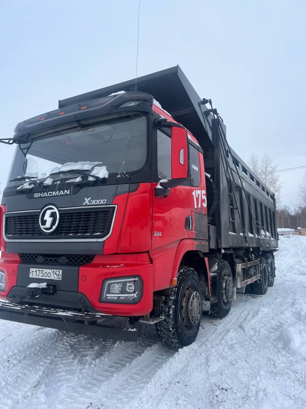 Shacman (Shaanxi) SX* 8x4 Самосвал SX331863366 (Дизельный, 12,5 л, 551 л.с., МТ)
