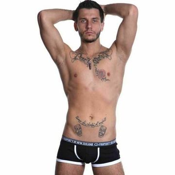 Мужские трусы хипсы черные Aussiebum Patriot Property of New Zealand AB00152