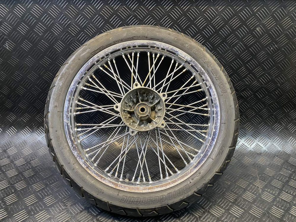 Колесо переднее Suzuki Intruder VS750 VR51A