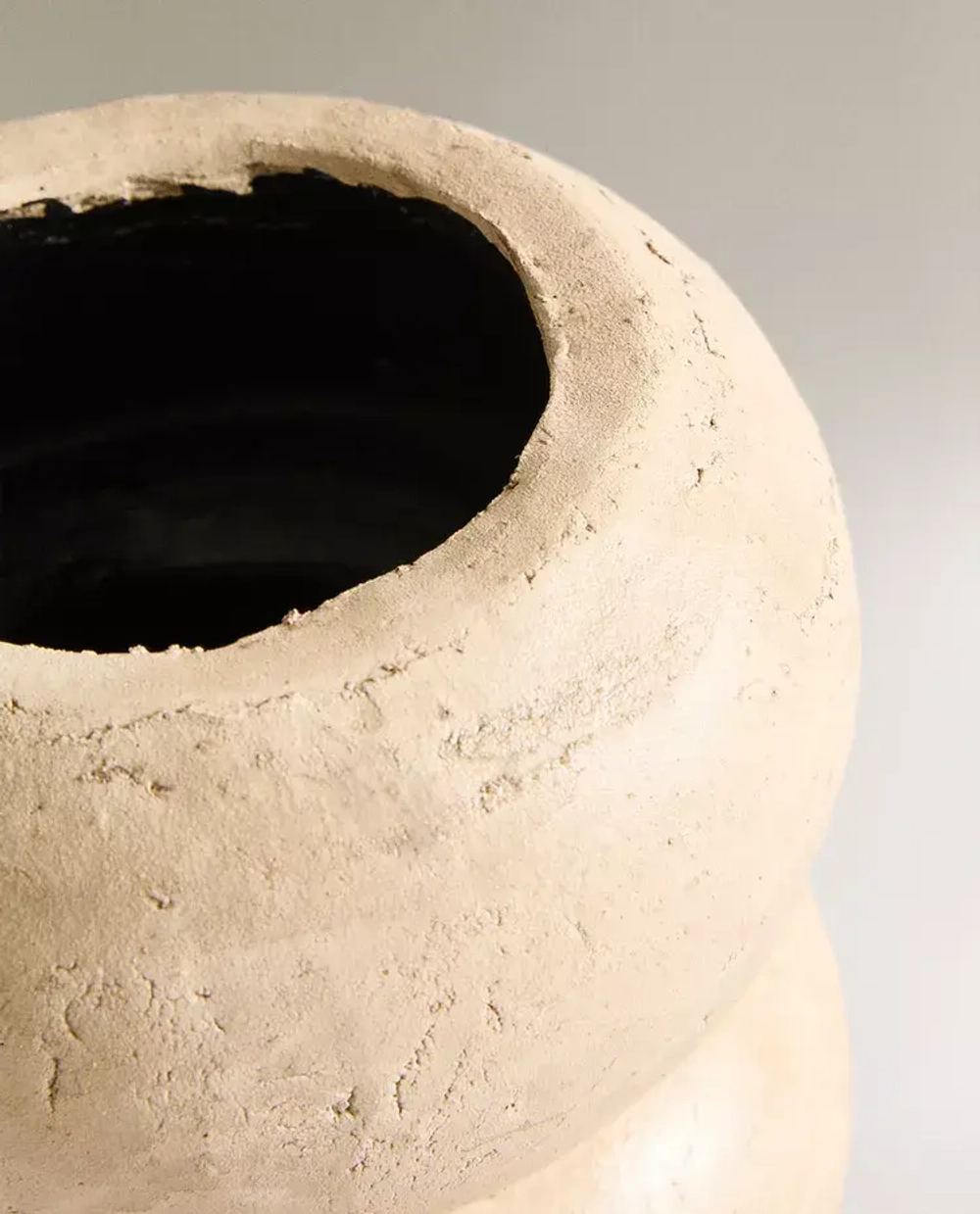 ZARA HOME КРУГЛАЯ КЕРАМИЧЕСКАЯ ВАЗА, БЕЖЕВЫЙ