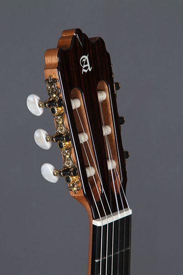 Классическая гитара Alhambra 4F 8.209 Flamenco Conservatory