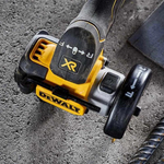 Пила циркулярная аккумуляторная DeWALT DCS 438 N без АКБ и ЗУ DCS438N-XJ