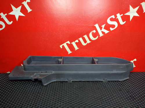 Бардачок правый