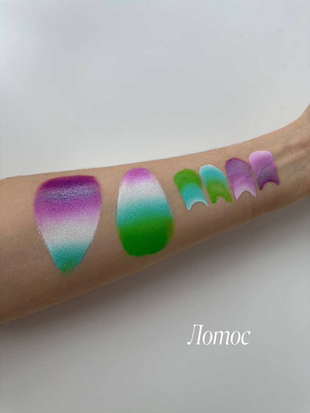 Сплит-кейк MAGFACE 50 гр Лотос