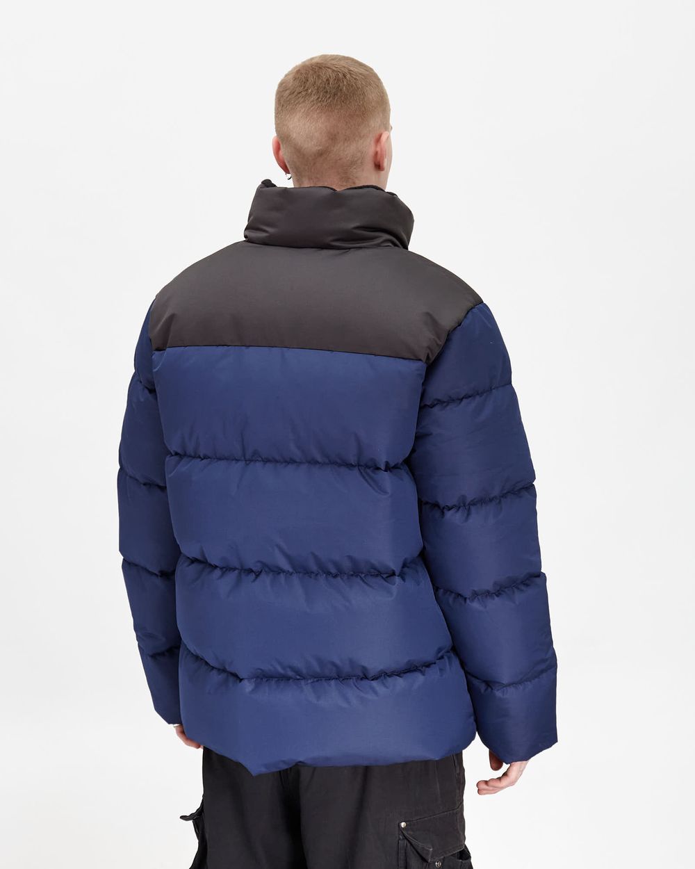 Купить Пуховик Anteater AW25 Downjacket Combo navy Пуховик Anteater AW25 Downjacket Combo navy