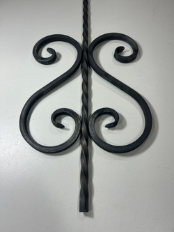 Кованый элемент волюта 130х330мм квадрат полнотелый 12х12мм