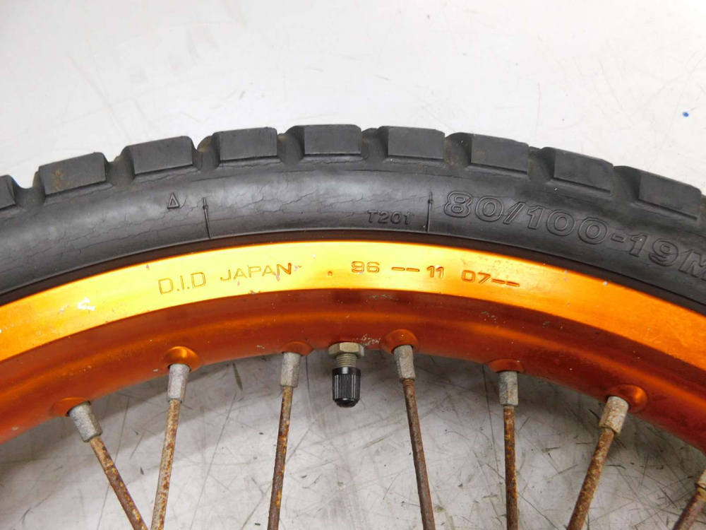 Колесо переднее Yamaha XG250 Tricker DG16J 2008