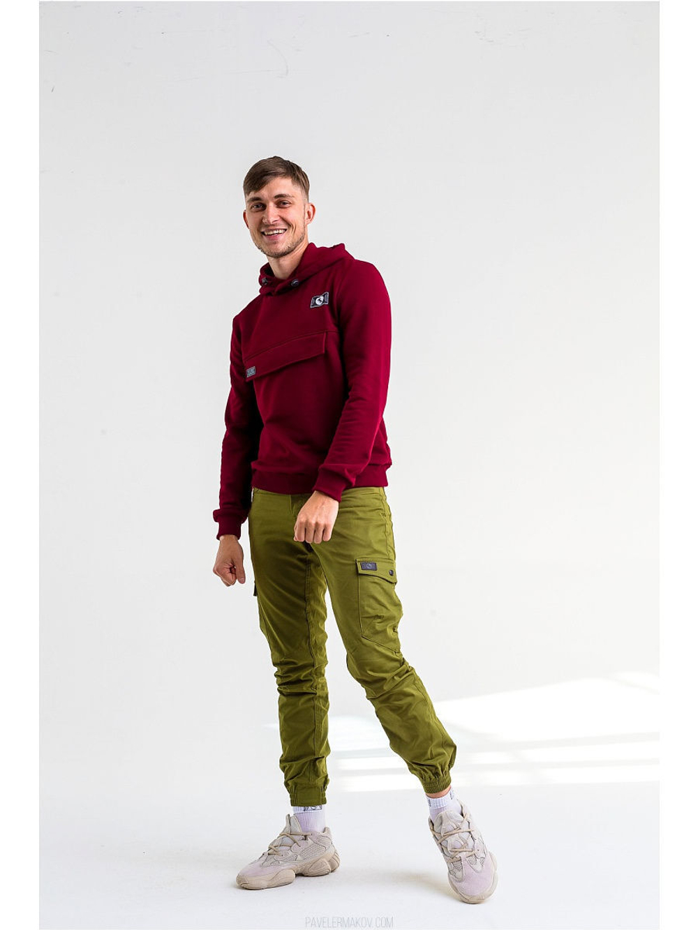 Худи мужское Город Горький бордовое