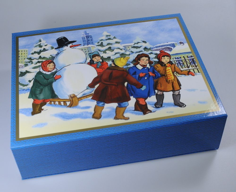 Коробка на 5-6 ёлочных игрушек