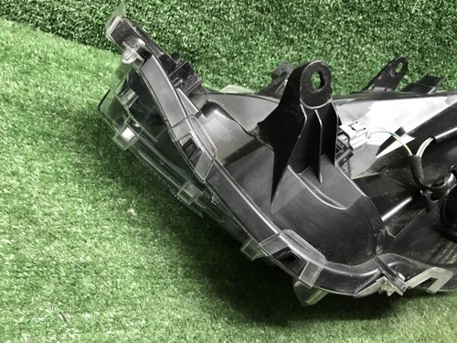 Фара правая Toyota RAV4 5 XA50 (2018-н.в.) LED