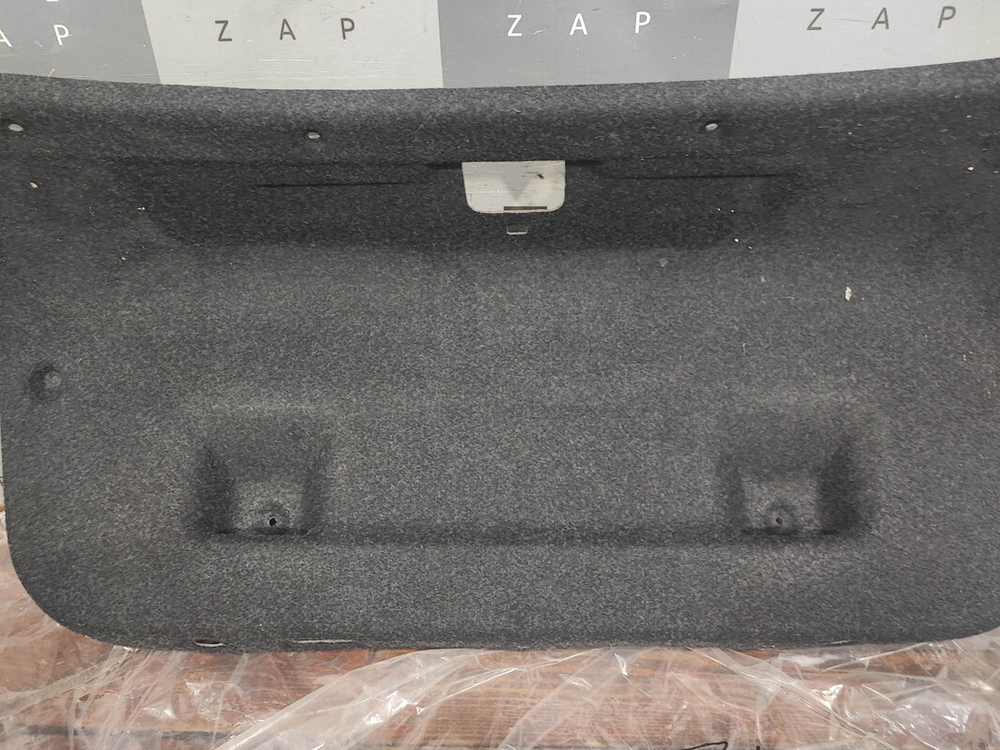 BMW 5 G30 Обшивка крышки багажника Новая оригинал 51497366399