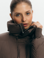 Пуховик с манжетами