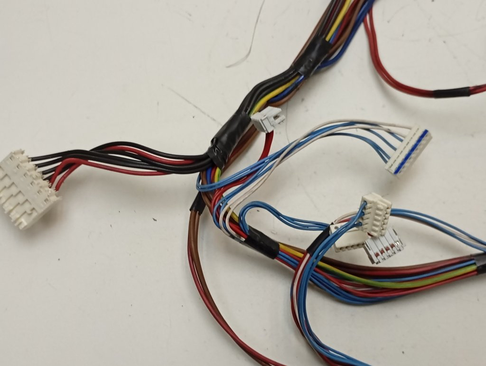 IWUB4085CIS кт59 Комплект проводов для стиральной машины Indesit 16002419303 б/у