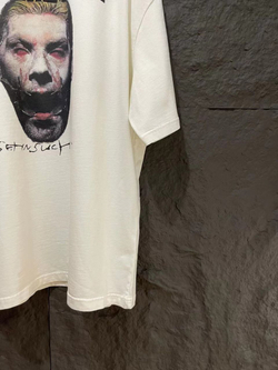 Футболка Vetements