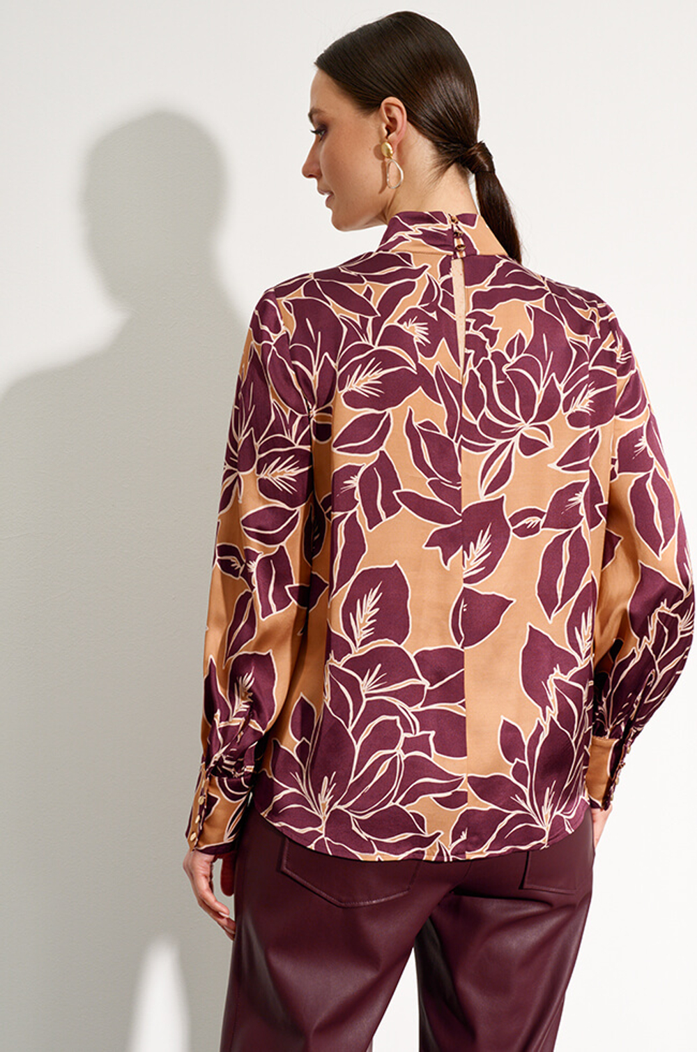 22723 Блузка женская (бордовый принт)