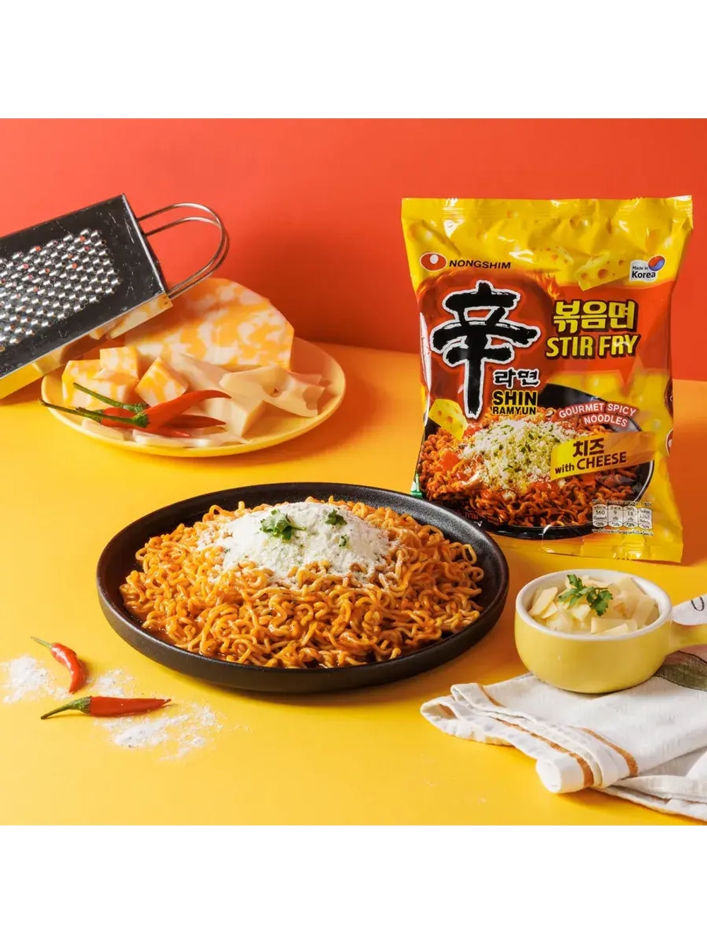 Лапша жареная с сыром Shin Ramyun Stir Fry 136 г * 3 шт