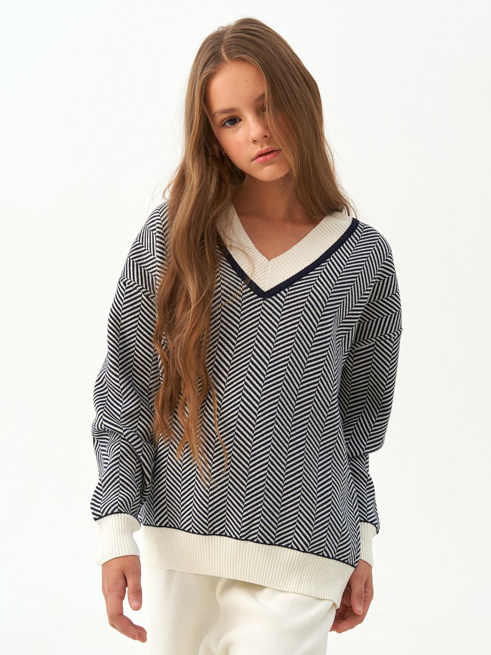 Джемпер для девочки 954 синий-молочный