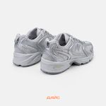  Кроссовки New Balance 530 