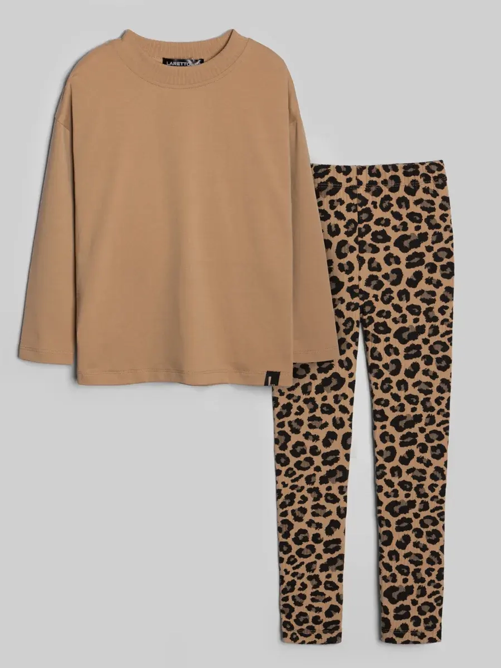 Костюм для девочки леопардовый на осень