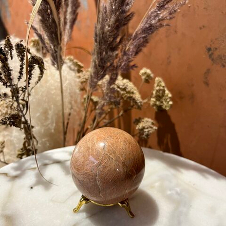 Лунный камень (шар)