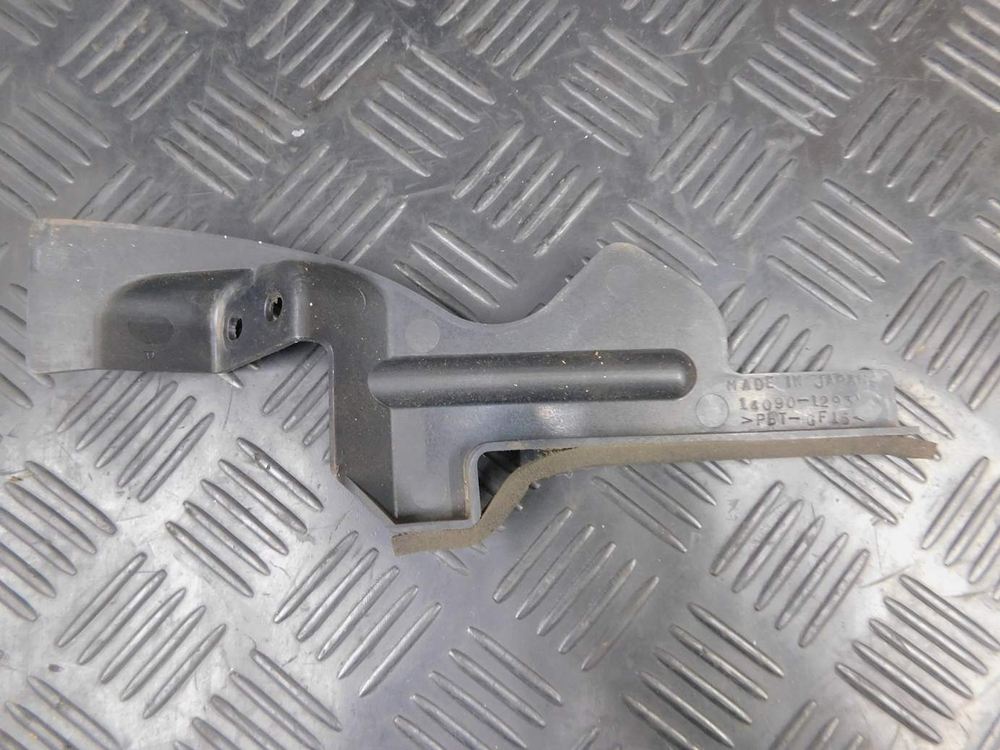 Пластик внутренний Kawasaki ZZR 400 98 14090-1293 053081