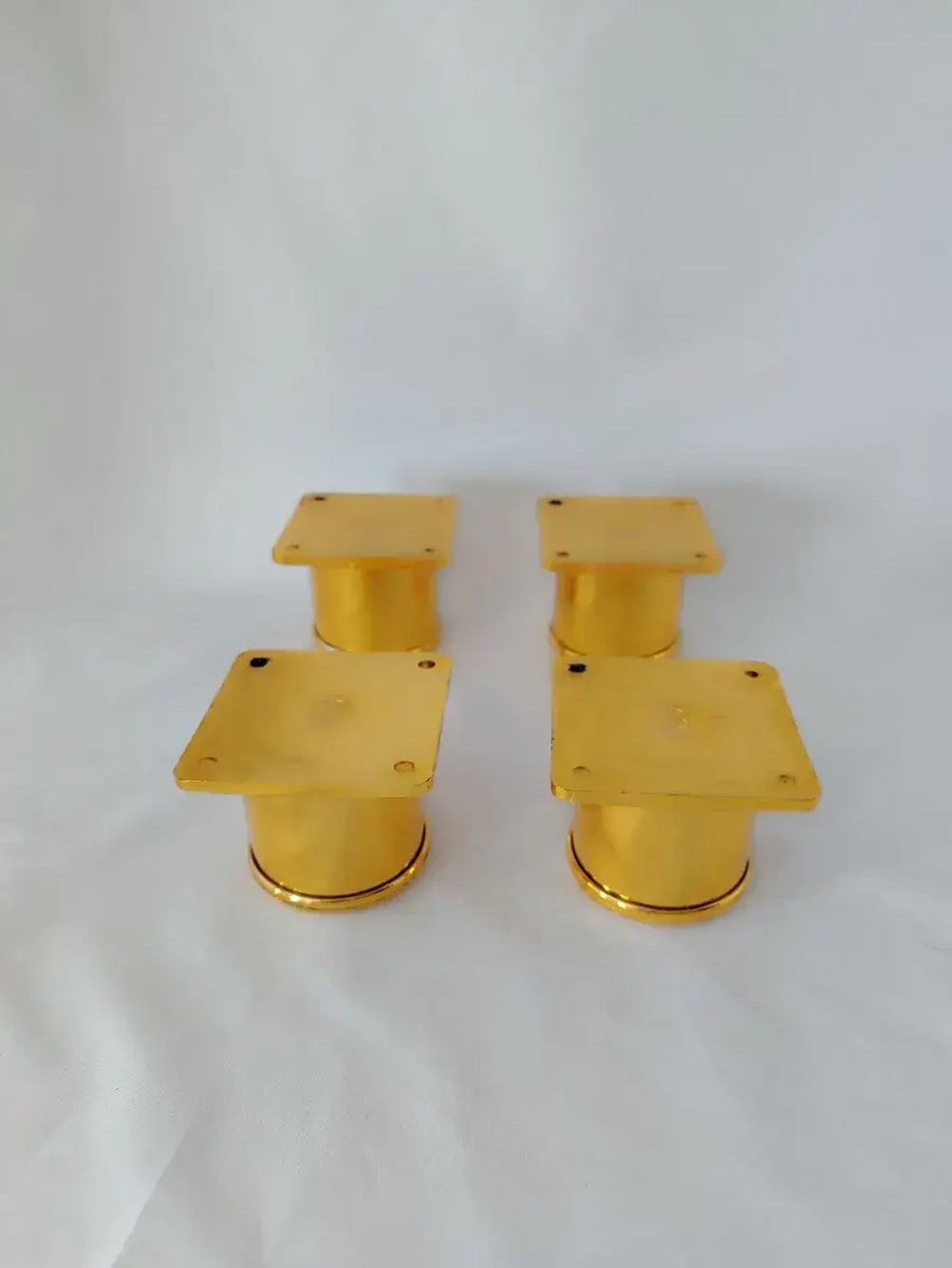 Мебельные ножки пластиковые для дивана шкафа тумбочки комода