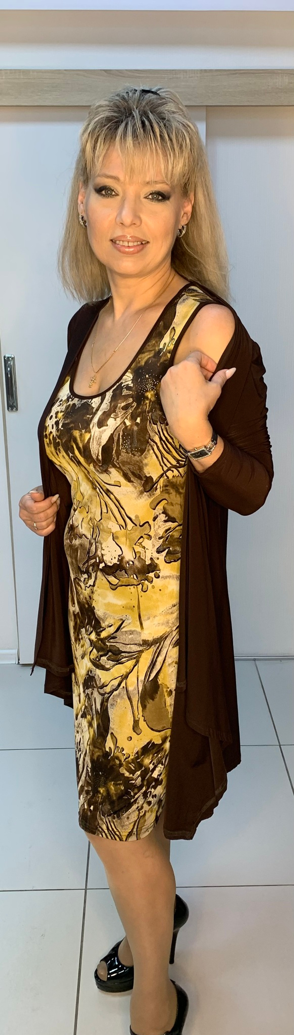 Двойка: цветной майка-сарафан и удлиненный кардиган