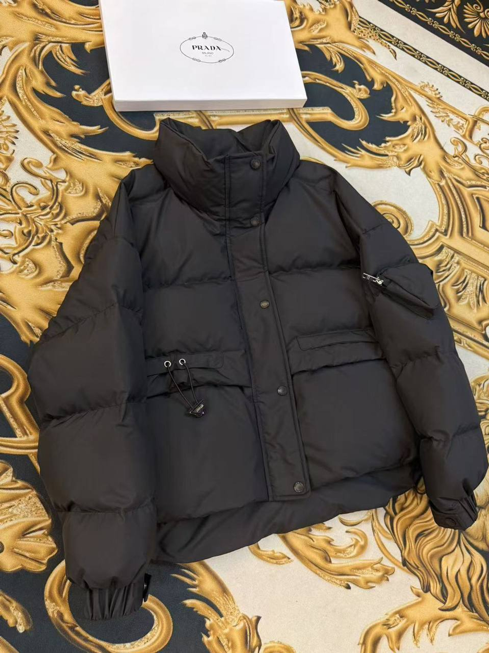 Пуховик Prada