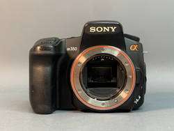 Sony A300 Kit DT 18-55mm 3.5-5.6 SAM