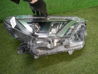 Фара правая Toyota RAV4 4 CA40 (2015-2019) LED