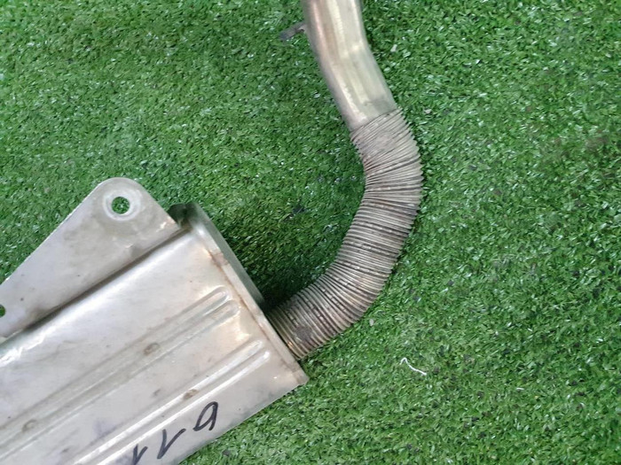 Глушитель предпускового подогревателя Land-Rover Discovery Sport (2019-н.в.)