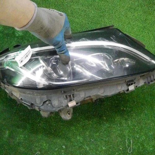 Фара правая Mercedes C W205 (2014-2018) LED
